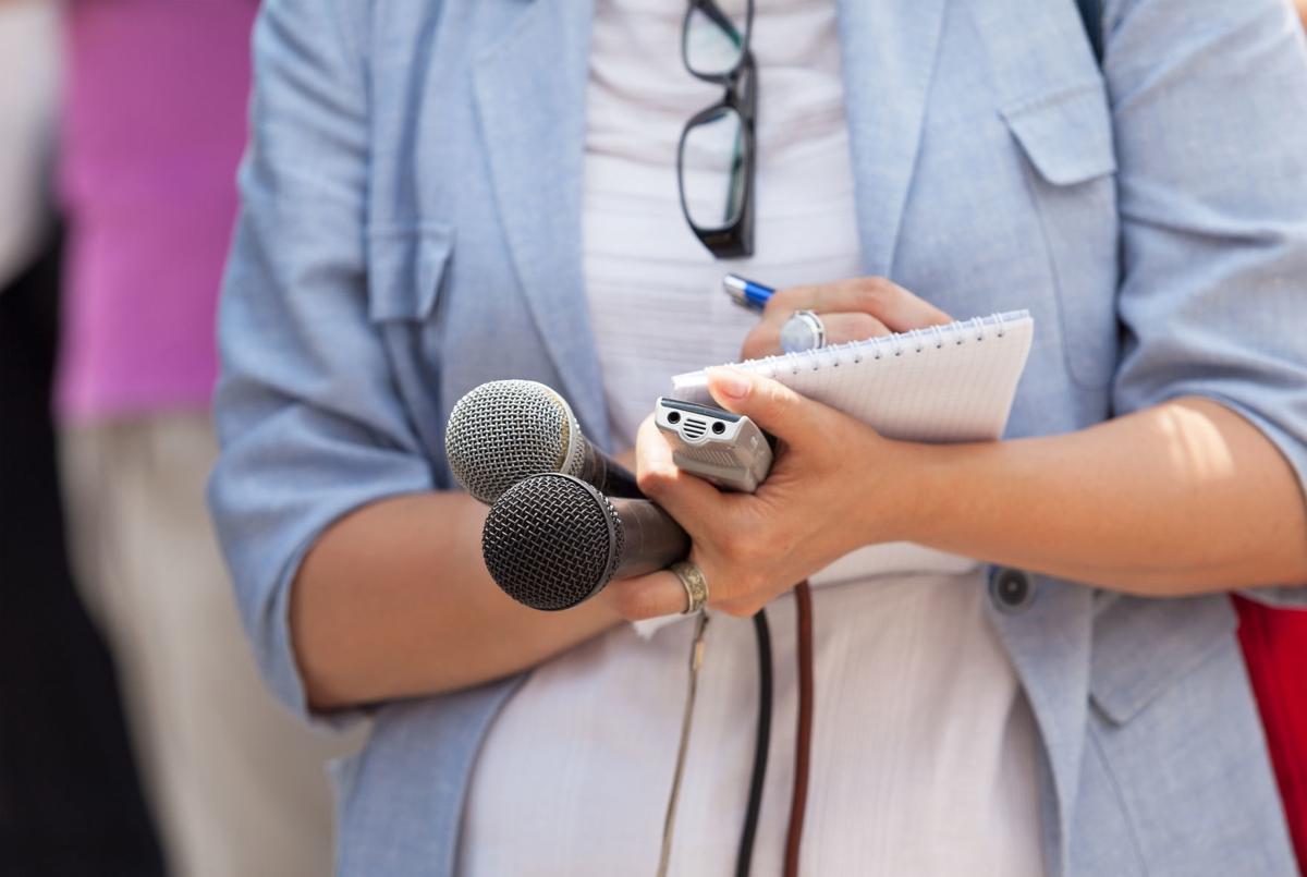 News reporter