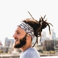 Nicholas Peter Simmons "Nick", 29