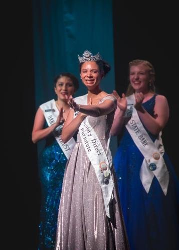 Princess waves to the crowd