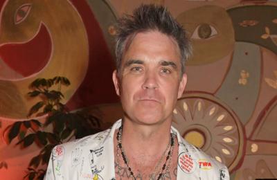 Robbie Williams defends World Cup performance