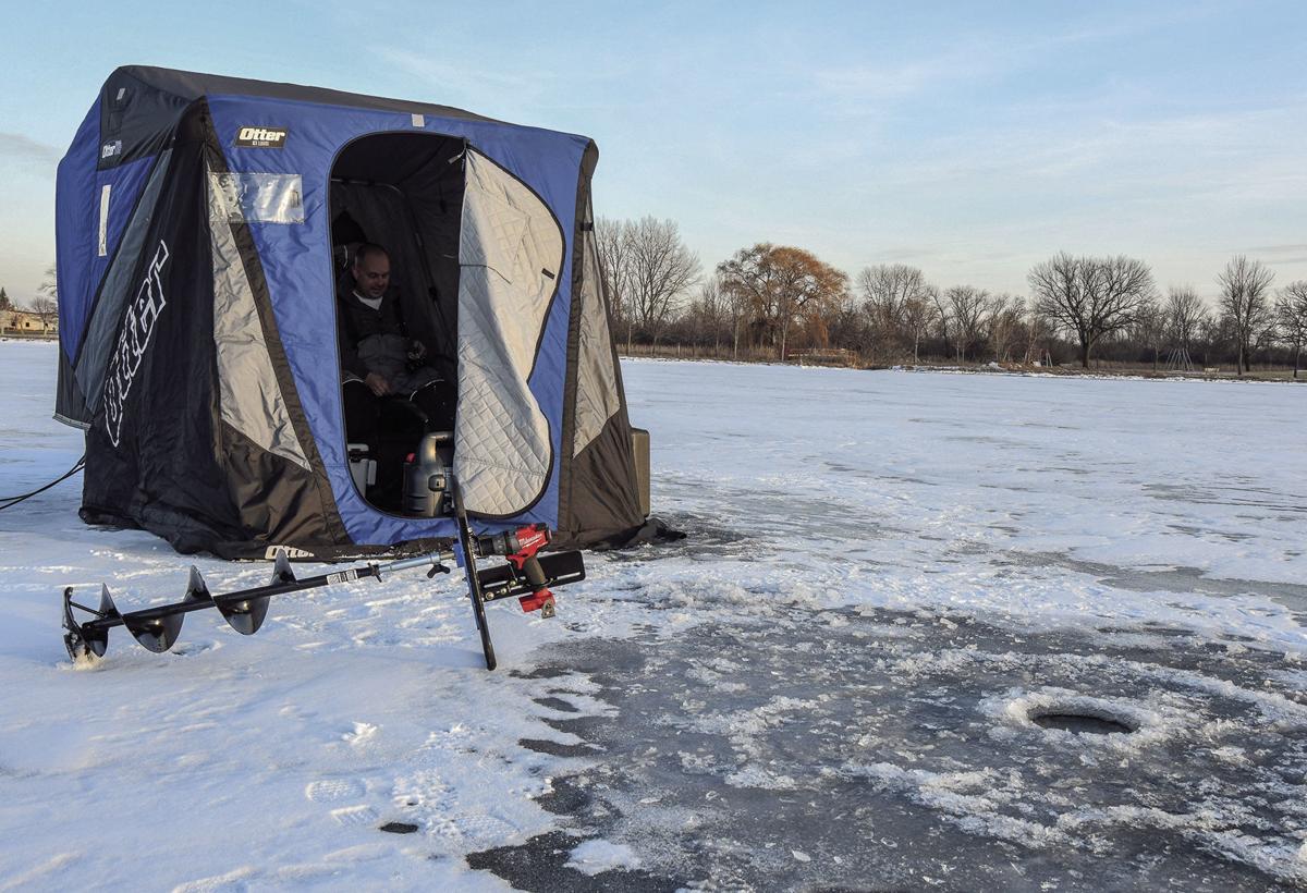 ice-fishing-1