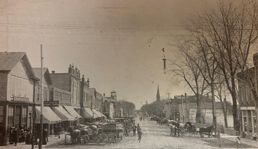 Franklin Avenue in Glencoe