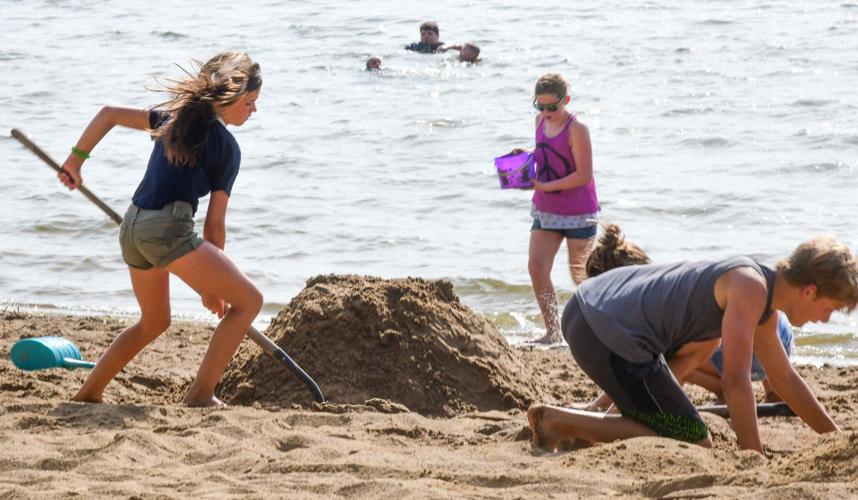 Watercade Sand Sculpture Contest