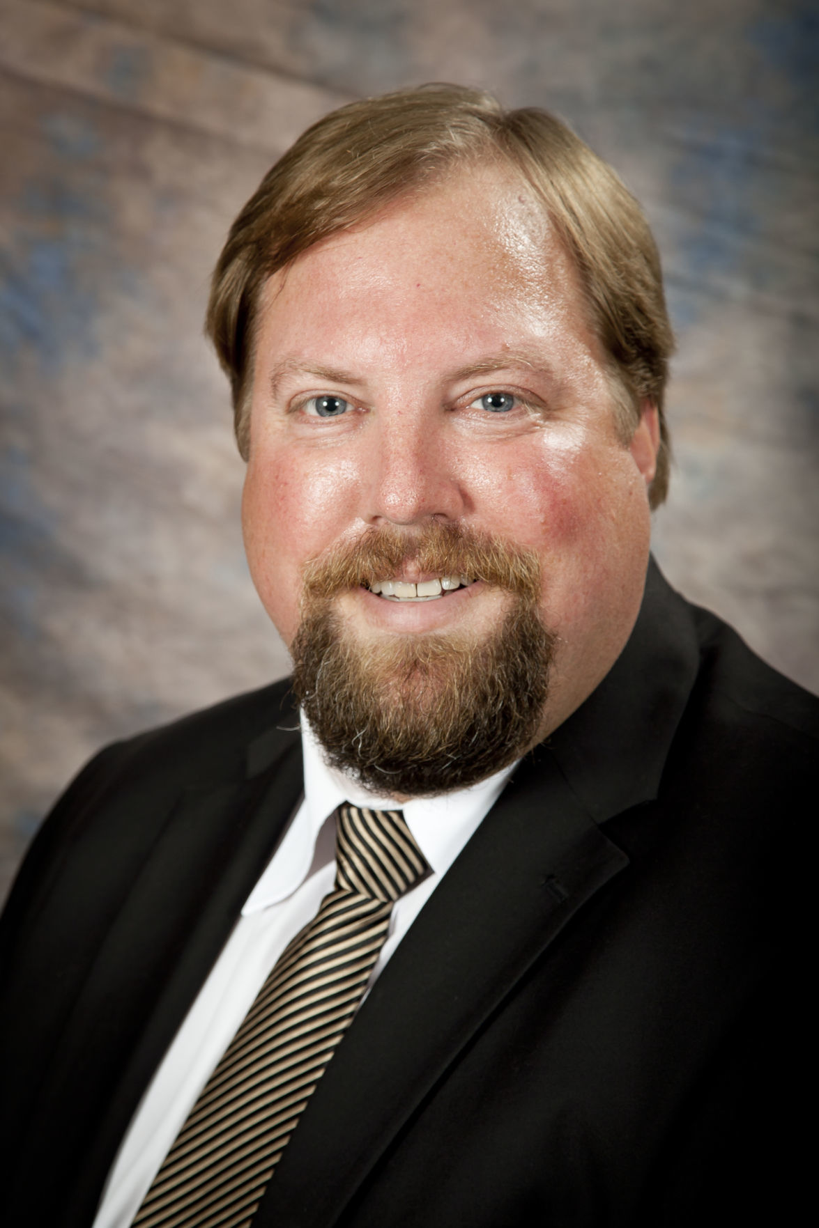 Dr. Scott Staples